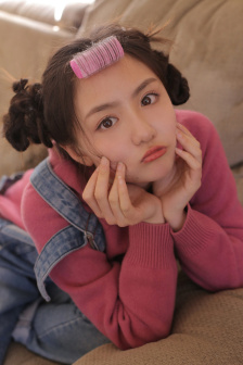 美女胸部